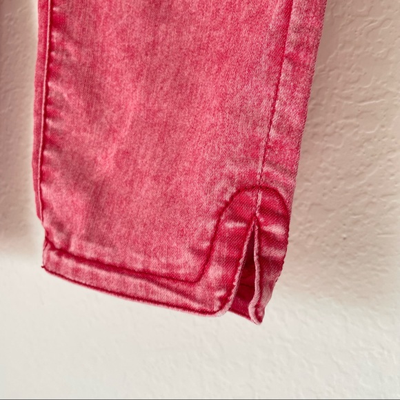 Forever 21 Red Cropped Jeans - Picture 5 of 7
